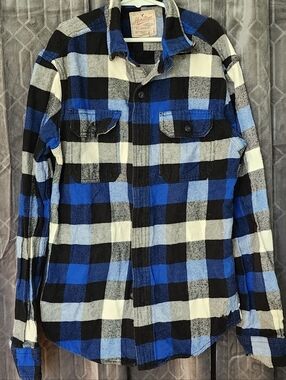 Boy's American Eagle Outfitters Blue Black Cream Plaid Flannel Shirt